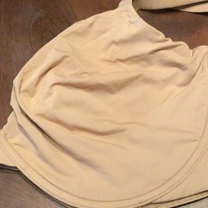 Body by Victoria Pale pink under wire bra